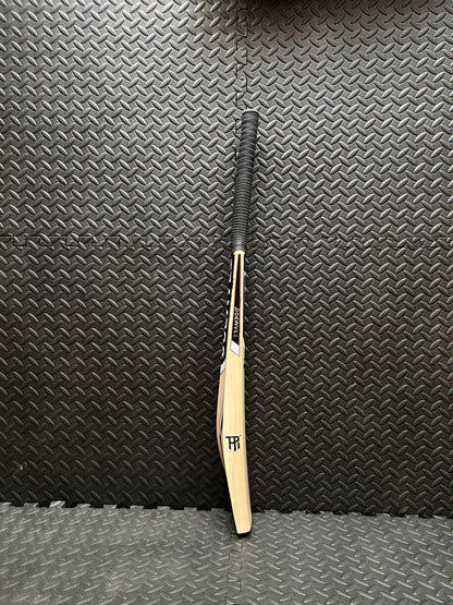 Tramboo Players Edition Leather Bat